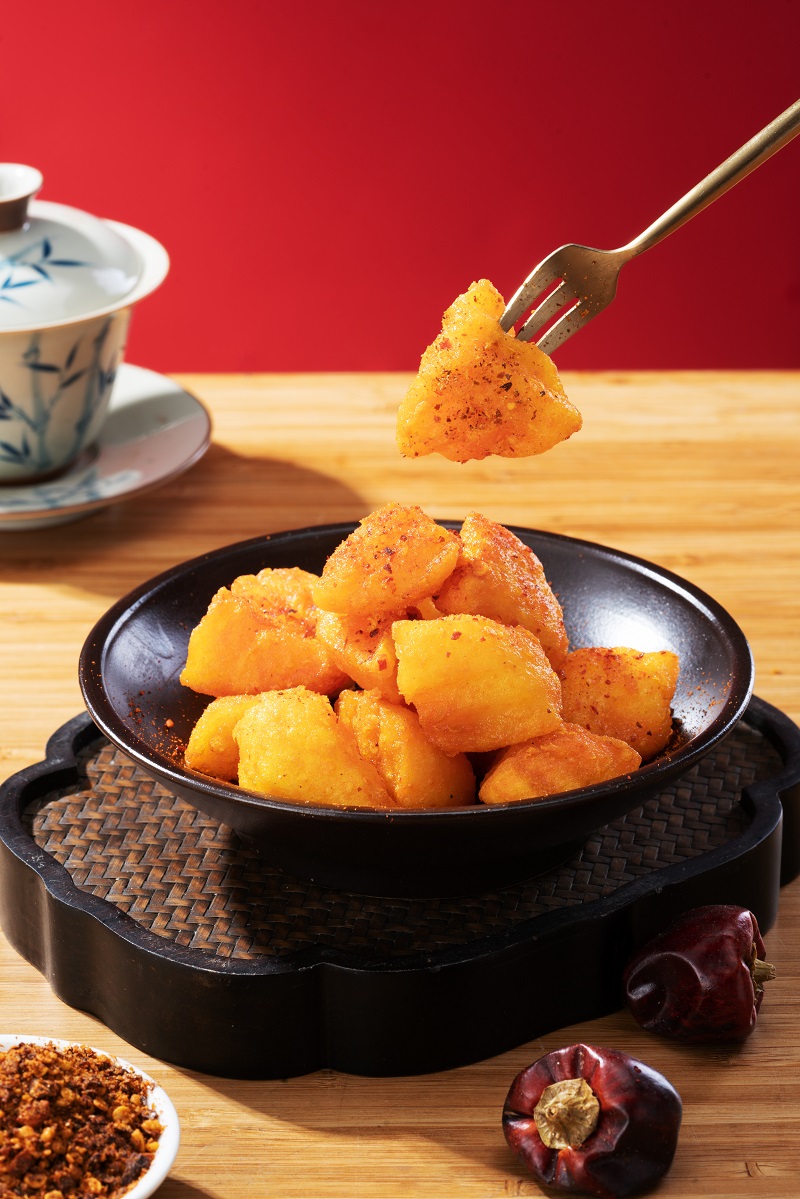 初創(chuàng)業(yè)者如何打造成都冒菜店運營新看點呢?