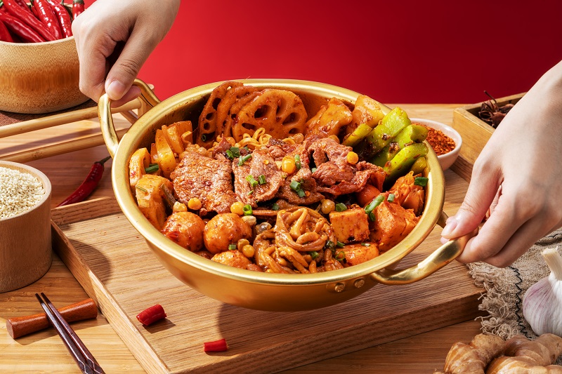小白開冒菜店需要準(zhǔn)備些什么呢